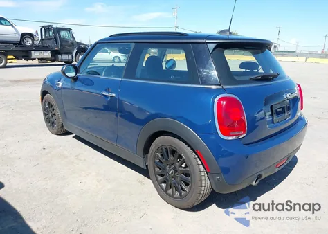2018 Mini Hardtop Cooper z USA, uszkodzony, nr VIN WMWXP5C57J2G61769